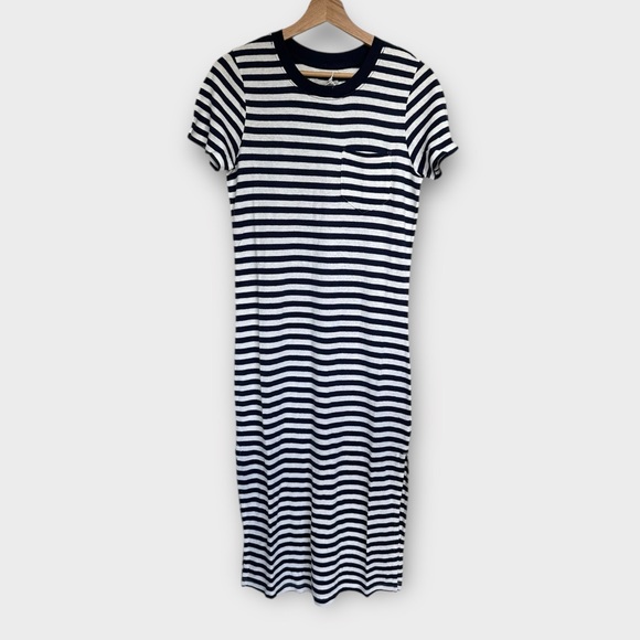 Outerknown Dresses & Skirts - NWT Outerknown Hemp Cotton Neptune Tee Shirt Dress in Dark Navy/Salt White